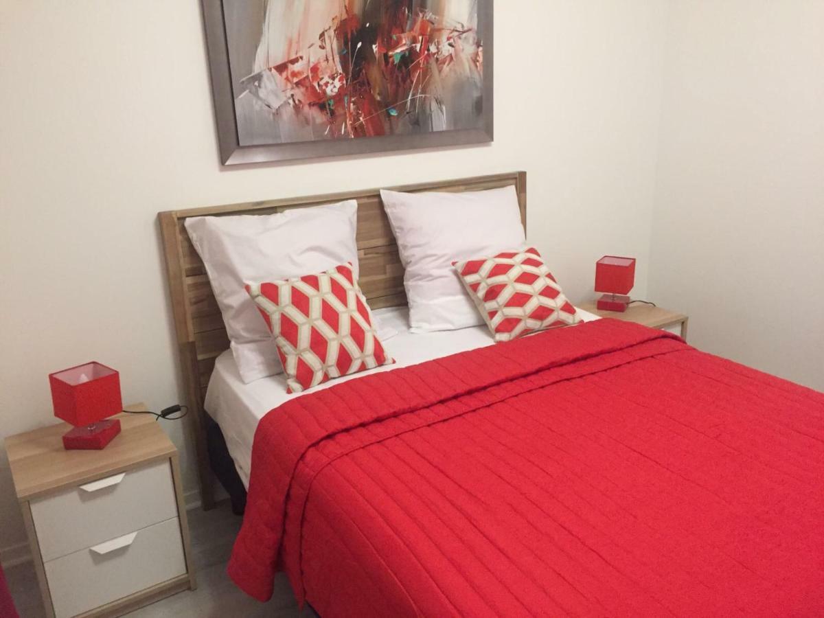 Apartment Red-line *